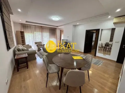 Izdavanje, trosoban stan, 114m², Savski Venac, Beograd - image 6