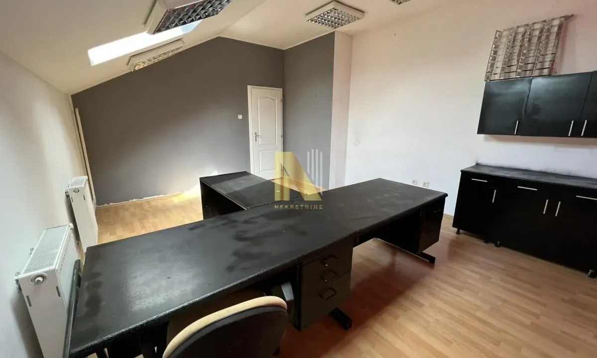 Izdavanje, poslovni prostor, 24m², Klisa, Novi Sad Sve Podlokacije
