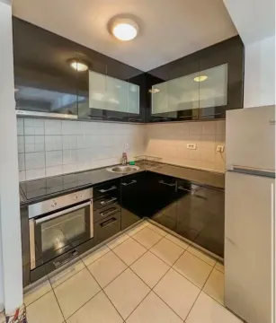 Rent, one bedroom apartment, 58m², City Kvart, Podgorica - image 6