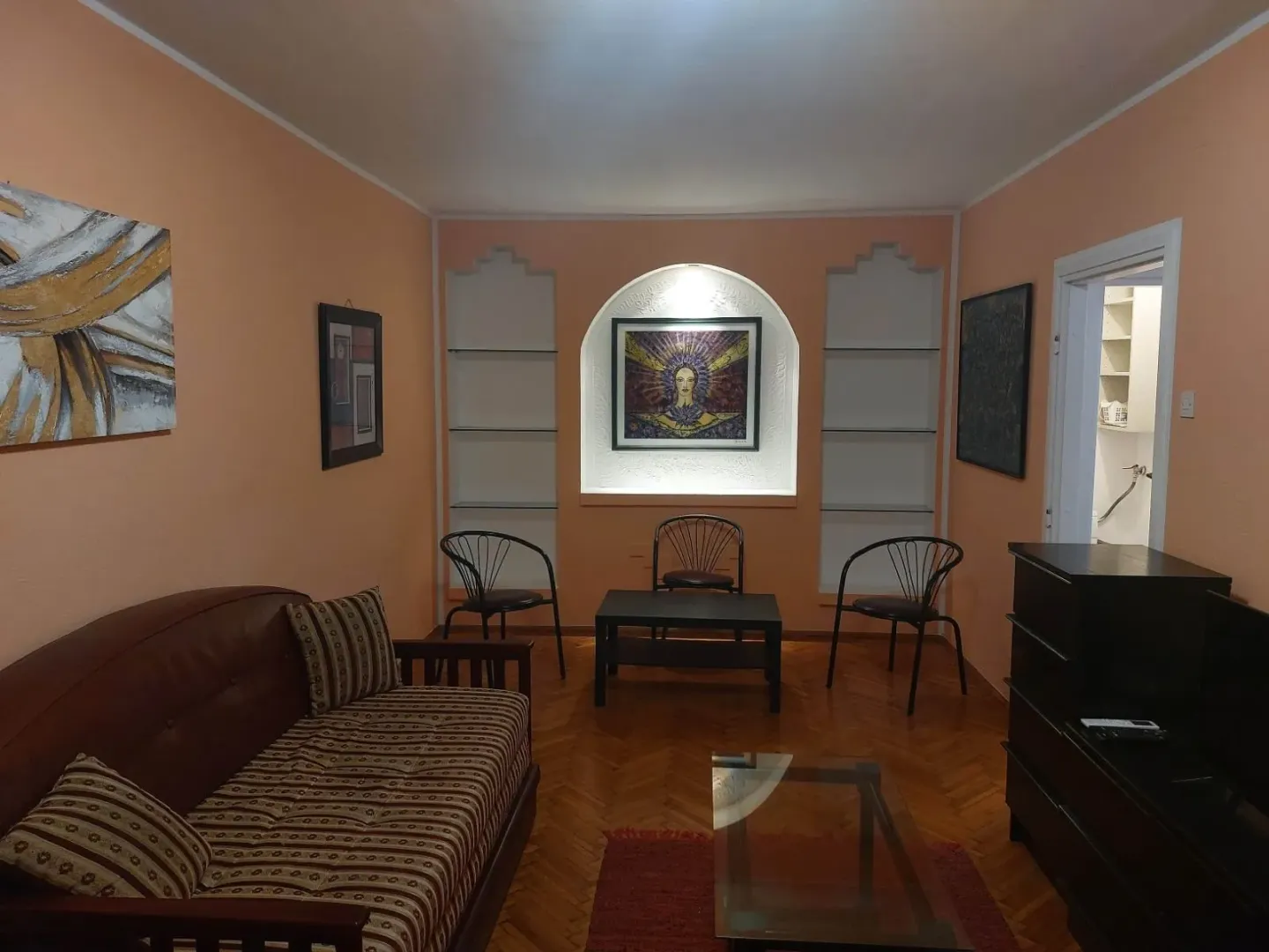 Izdavanje, dvosoban stan, 55m², Šumice, Beograd