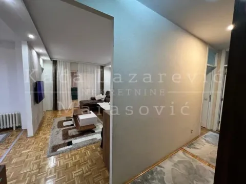 Izdavanje, trosoban stan, 74m², Cerak, Beograd - image 7