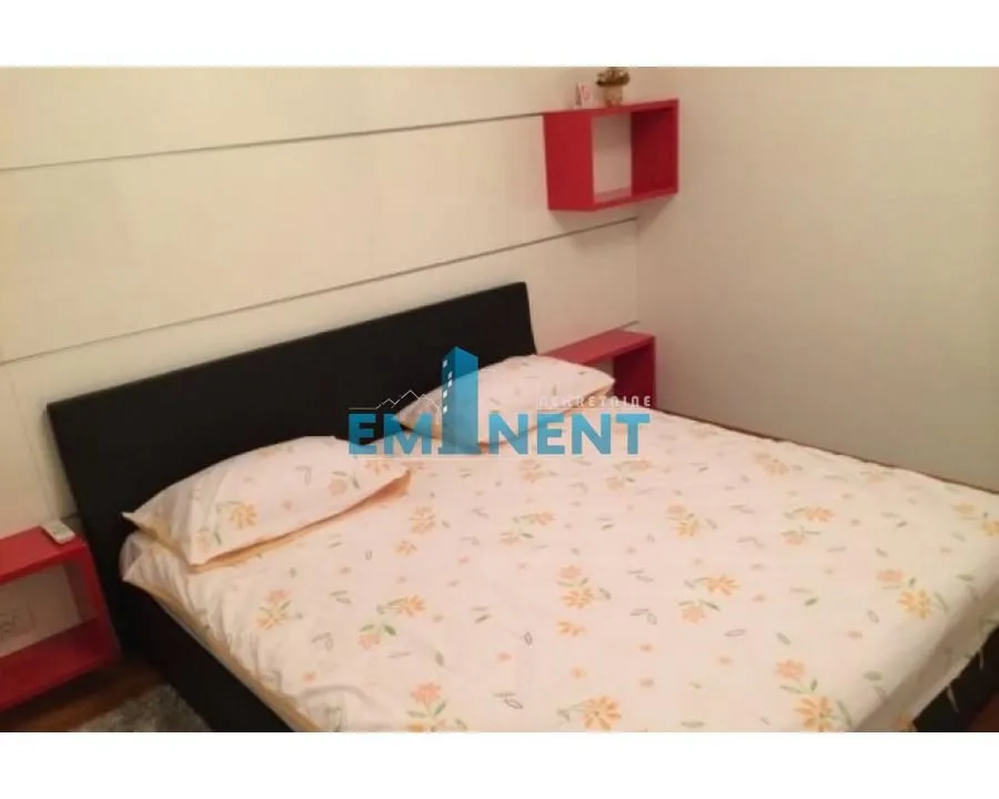 Izdavanje, dvosoban stan, 68m², Novi Beograd Blok 67, Novi Beograd Sve Podlokacije