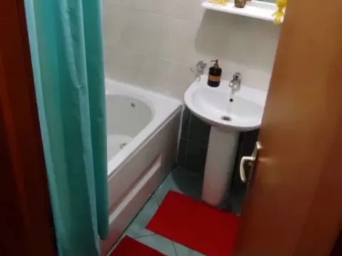 Izdavanje, jednosoban stan, 45m², Stari Aerodrom, Podgorica - image 2