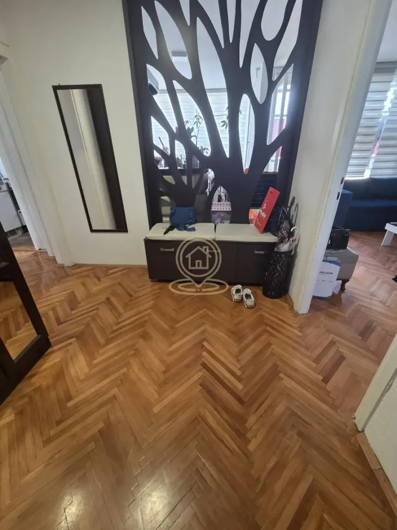 Sale, three bedroom apartment, 75m², Medijana, Niš