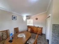 Izdavanje, dvosoban stan, 82m², Kotor, Crna Gora - image 1