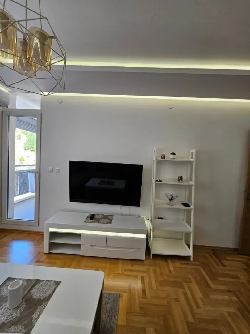 Rent, three bedroom apartment, 78m², Dubovica, Budva