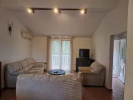 Rent, two bedroom apartment, 72m², Tivat, Crna Gora - image 9