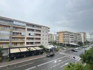 Izdavanje, poslovni prostor, 75m², City Kvart, Podgorica - image 10