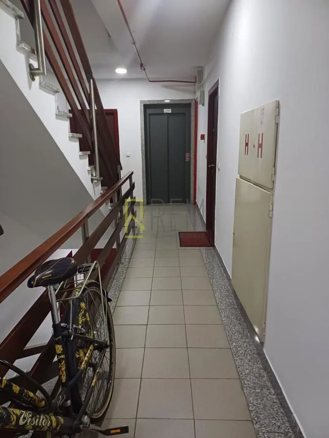 Prodaja, jednosoban stan, 38m², Pobrežje, Podgorica