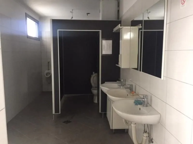 Rent, office space, 300m², Zemun Ugrinovci, Zemun Sve Podlokacije