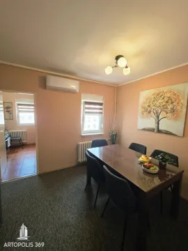 Sale, three bedroom apartment, 93m², Novi Beograd Blok 71, Novi Beograd Sve Podlokacije - image 8