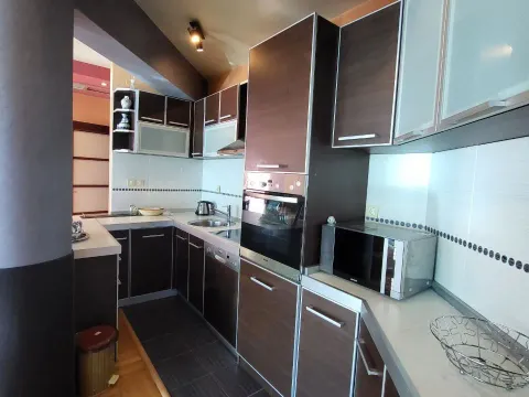 Sale, three bedroom apartment, 112m², Rozino, Budva - image 9