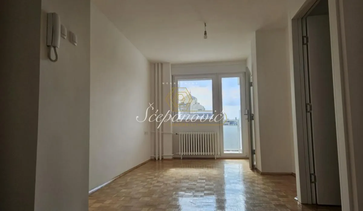 Prodaja, dvosoban stan, 59m², Bulevar Oslobodjenja, Novi Sad Sve Podlokacije
