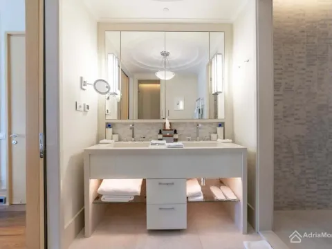 Prodaja, jednosoban stan, 81m², Porto Montenegro, Tivat - image 11