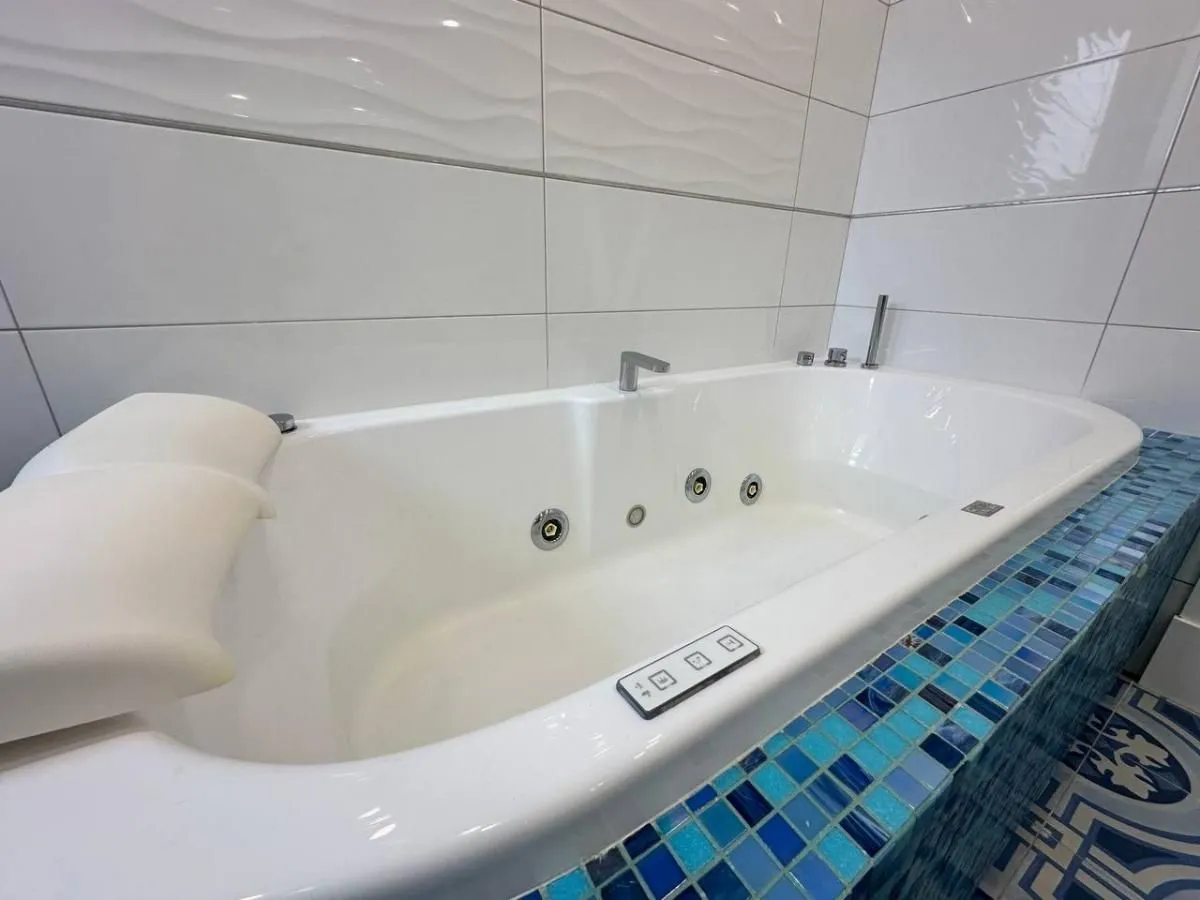 Sale, two bedroom apartment, 131m², Bečići, Budva