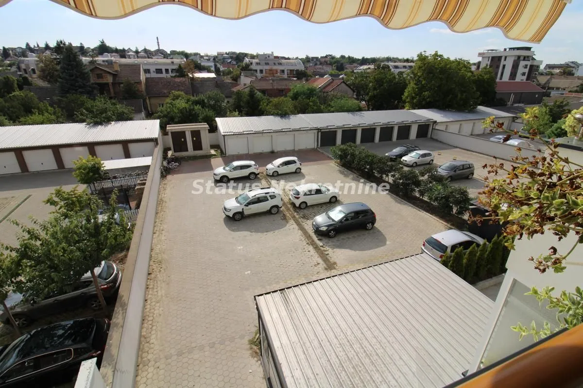 Prodaja, trosoban stan, 59m², Petrovaradin, Novi Sad