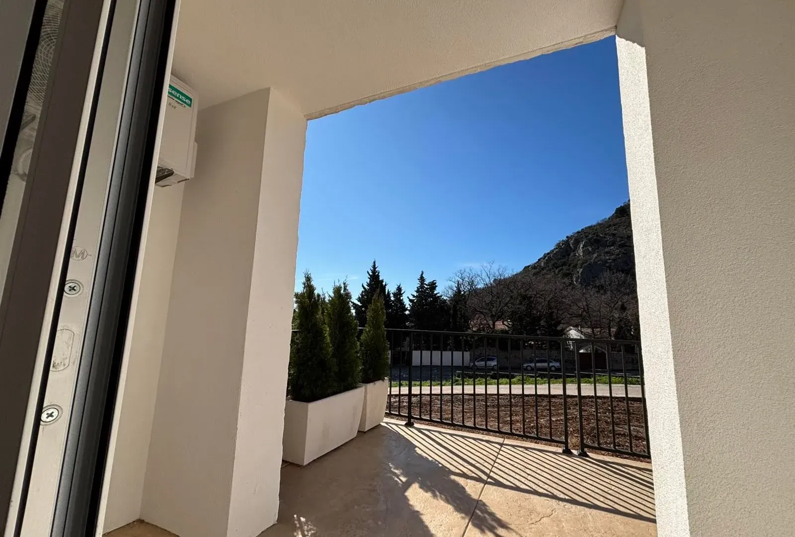 Sale, one bedroom apartment, 55m², Sutomore, Bar