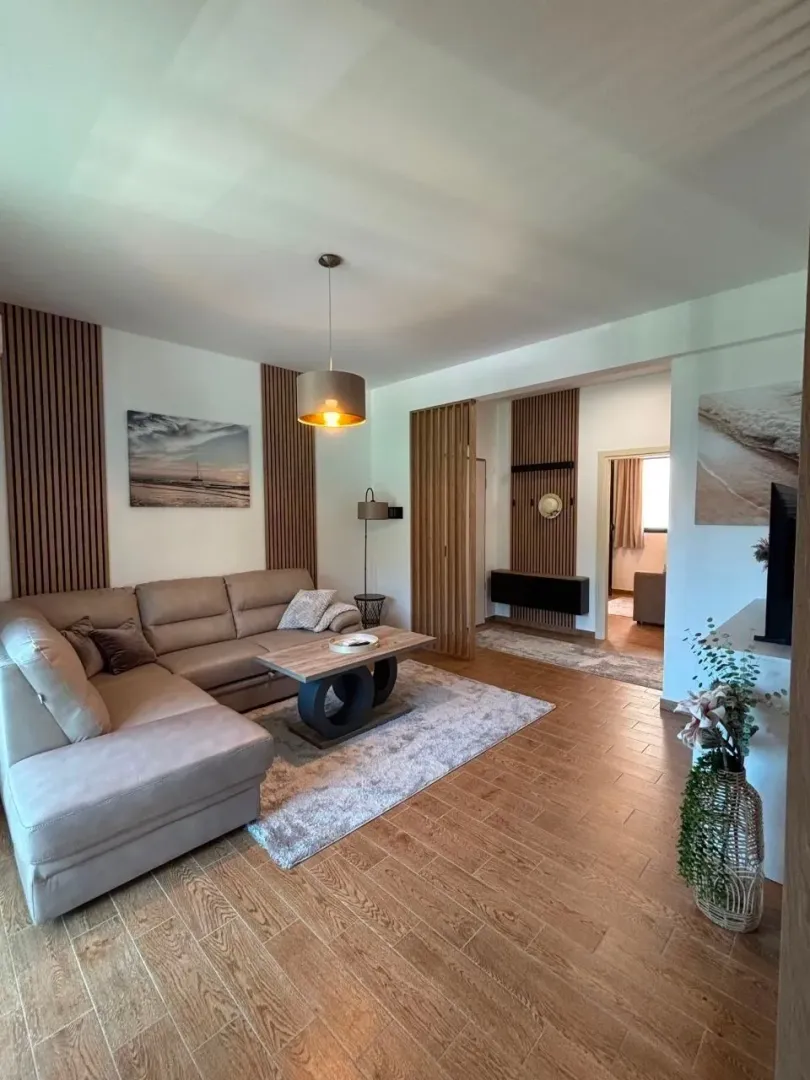 Rent, two bedroom apartment, 63m², Bečići, Budva