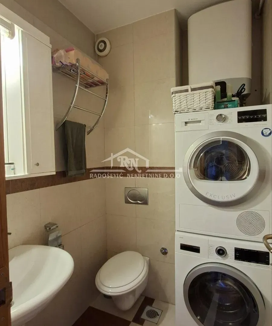 Sale, four bedroom apartment, 127m², Autokomanda, Voždovac Sve Podlokacije
