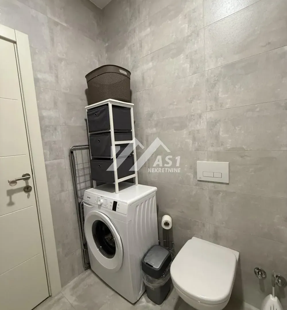 Rent, one bedroom apartment, 37m², Adamovićevo Naselje, Novi Sad Sve Podlokacije