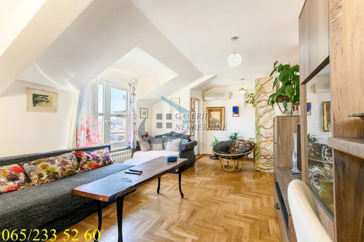 Prodaja, trosoban stan, 94m², Lekino Brdo, Voždovac Sve Podlokacije