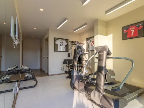 Prodaja, kuća, 550m², Reževići, Budva - image 35