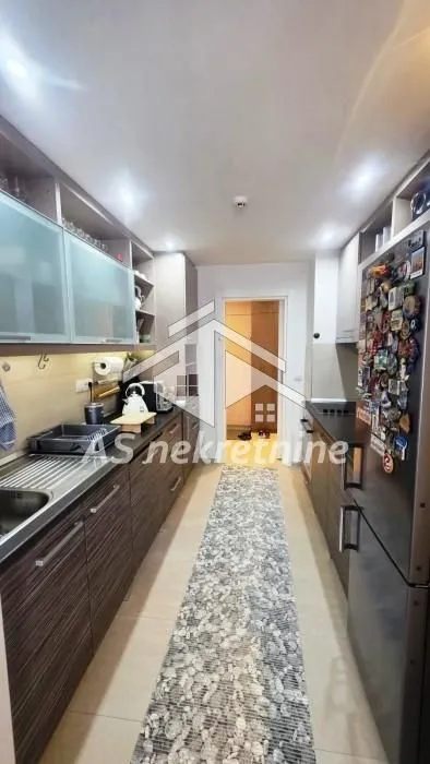 Rent, four bedroom apartment, 110m², Cerak, Beograd