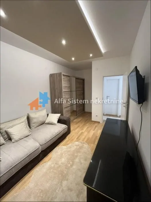 Rent, three bedroom apartment, 83m², Vidikovački venac, Rakovica
