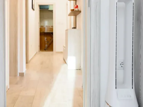 Rent, three bedroom apartment, 120m², Mrčevac, Tivat - image 16