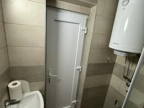 Rent, two bedroom apartment, 40m², Centar, Niš - image 7