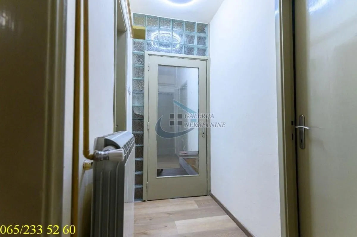 Prodaja, četvorosoban stan, 104m², Gradska Bolnica, Zvezdara Sve Podlokacije