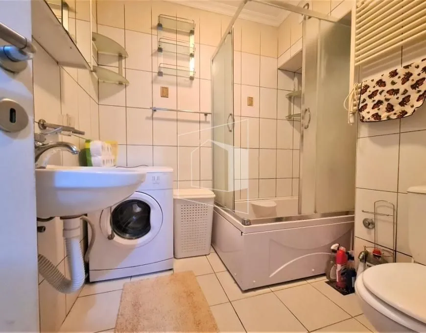 Izdavanje, dvosoban stan, 62m2, Stari Aerodrom, Podgorica