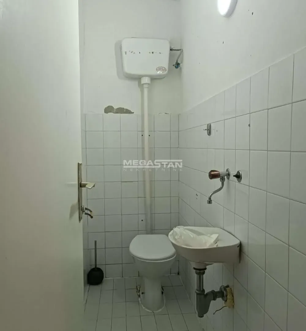 Prodaja, trosoban stan, 73m², Novi Beograd Sve Podlokacije, Beograd