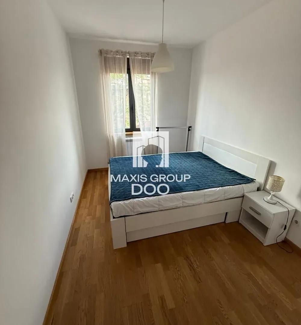 Izdavanje, dvosoban stan, 51m², Đeram Pijaca, Beograd