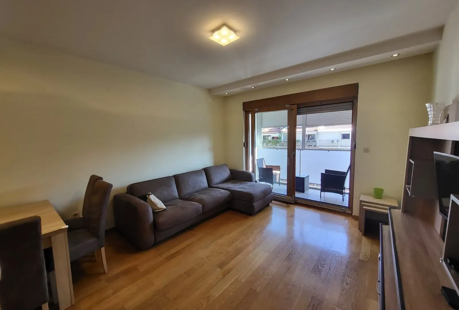 Rent, three bedroom apartment, 95m², Preko Morače, Podgorica