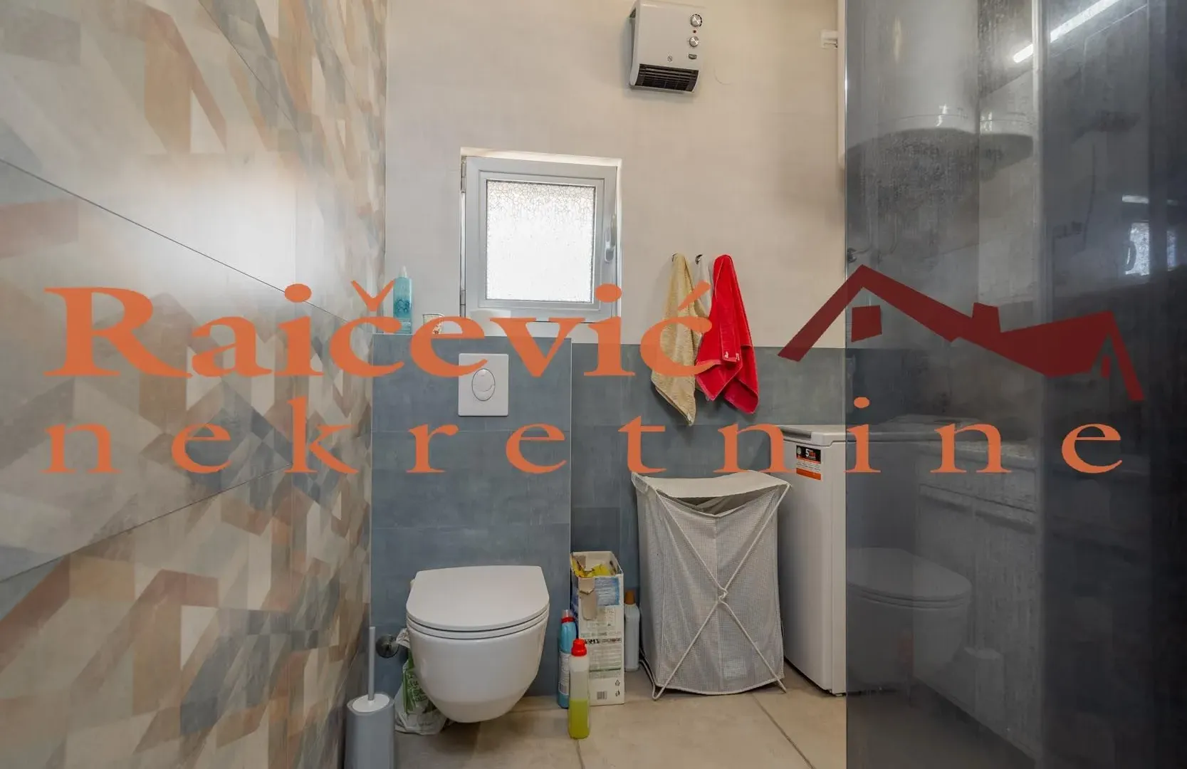 Sale, three bedroom apartment, 79m², Stari Grad, Beograd