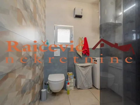 Prodaja, trosoban stan, 79m², Stari Grad, Beograd - image 13