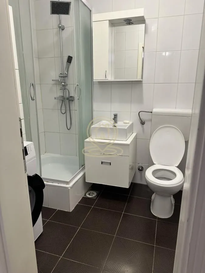 Prodaja, dvosoban stan, 43m², Sajmište, Novi Sad