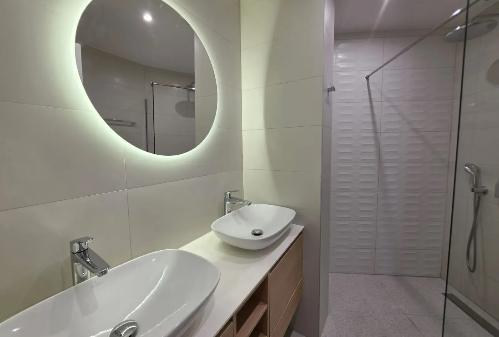 Prodaja, dvosoban stan, 109m², Bečići, Budva