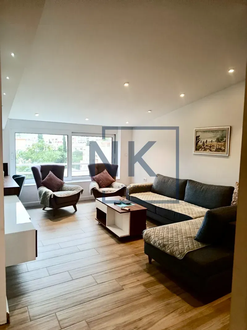 Izdavanje, dvosoban stan, 100m², Preko Morače, Podgorica