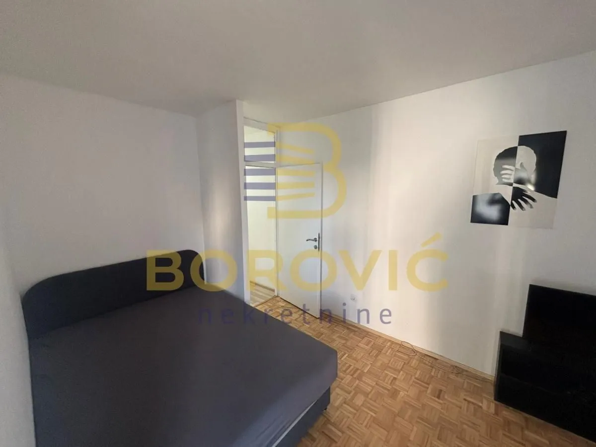 Izdavanje, dvosoban stan, 70m², Novi Beograd Blok 72, Novi Beograd Sve Podlokacije