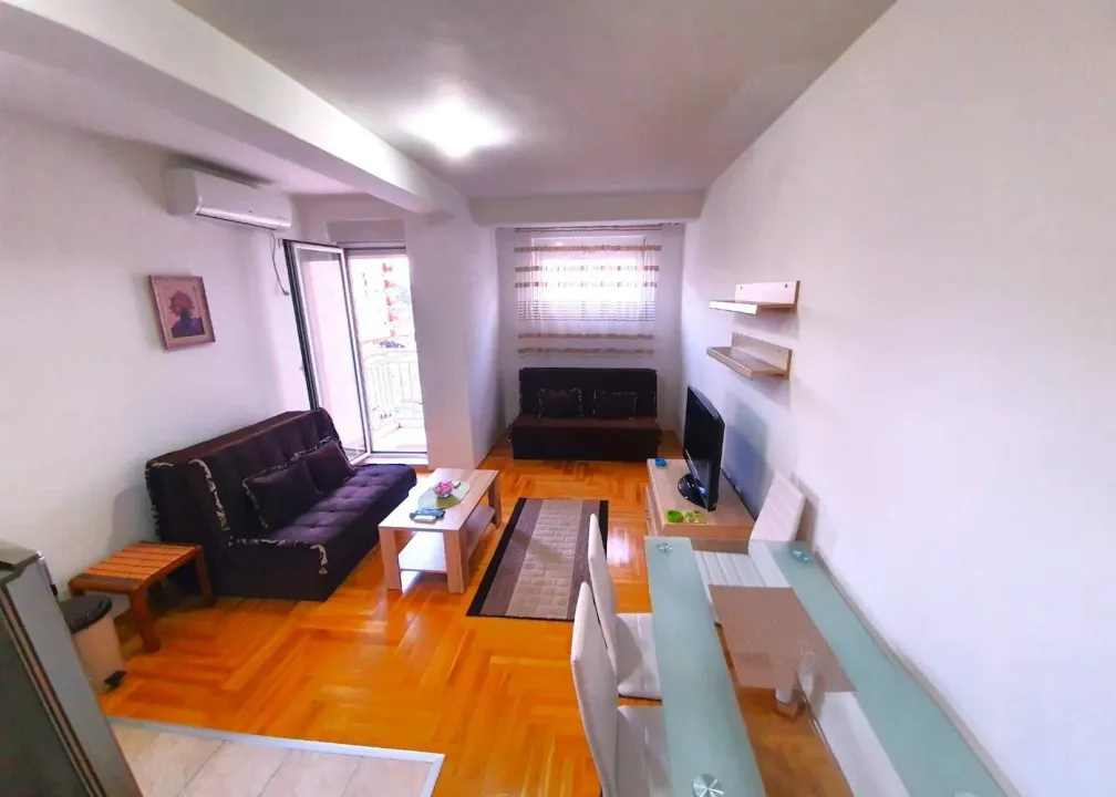 Prodaja, garsonjera, 28m², Tuški Put, Podgorica