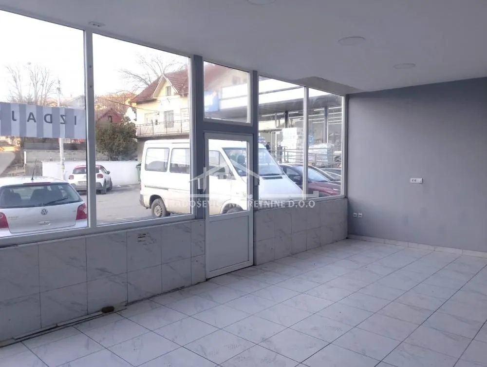 Rent, office space, 40m², Voždovac Sve Podlokacije, Beograd