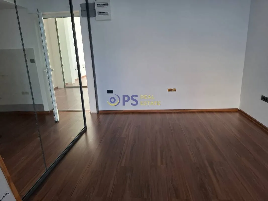 Sale, office space, 73m², Bar, Crna Gora
