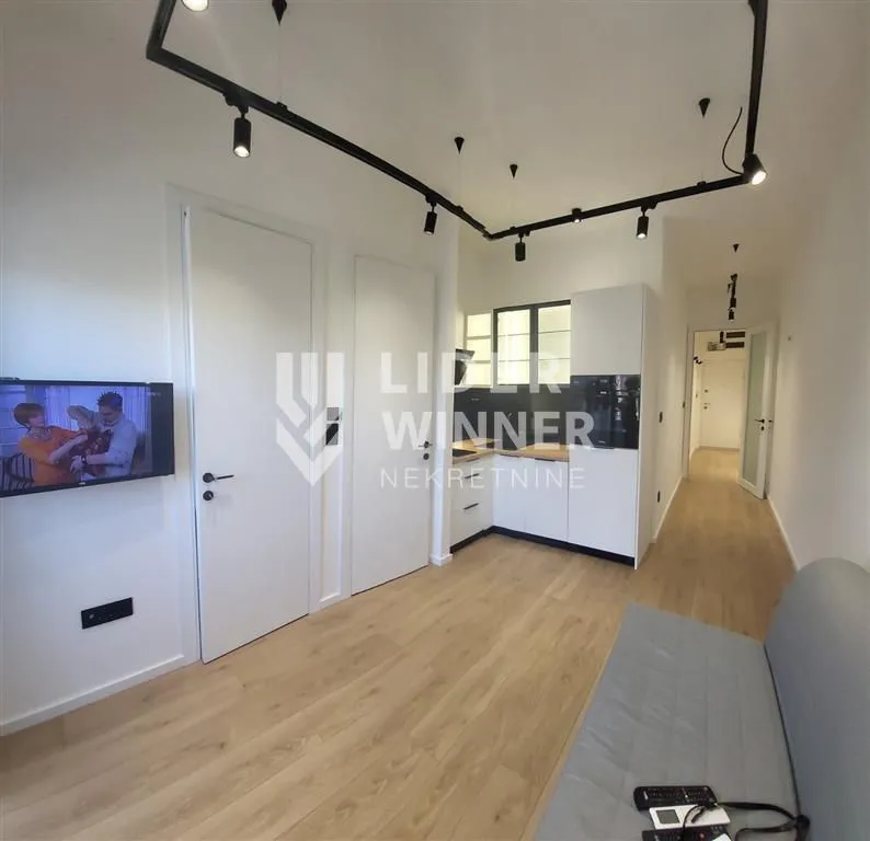 Prodaja, jednosoban stan, 30m², Stari Grad, Beograd