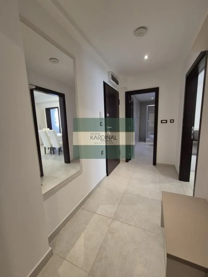 Prodaja, trosoban stan, 72m², Aqua park, Jagodina