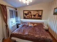 Izdavanje, četvorosoban stan, 100m², Centar, Novi Sad - image 12