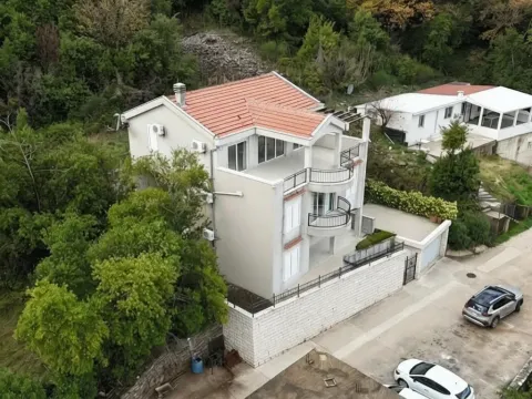 Prodaja, kuća, 330m², Muo, Kotor - image 2