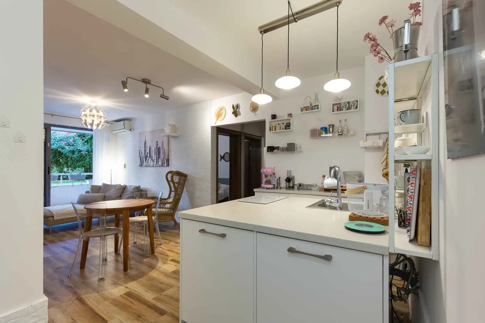 Prodaja, dvosoban stan, 57m², Pržno, Budva