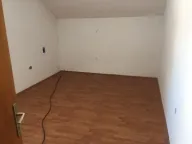 Izdavanje, poslovni prostor, 480m², Železnik, Beograd - image 12